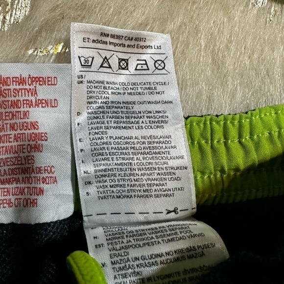 ADIDAS Boy’s Youth Green Swim Trunks Size Small - Picture 3 of 9